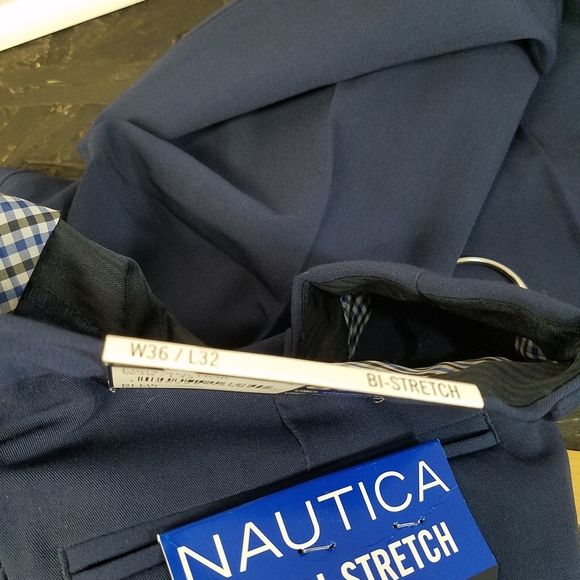 NAUTICA Performance Bi-Stretch Plain Golf 36x32 - Picture 5 of 8
